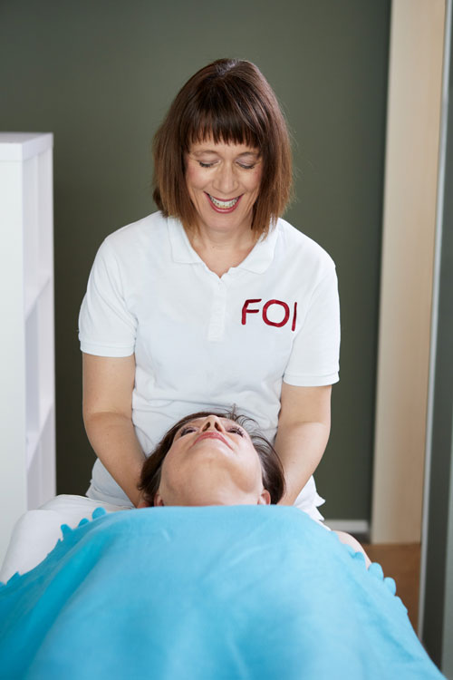 FOI-Therapie-Basel-Schweiz-Rückenschmerzen